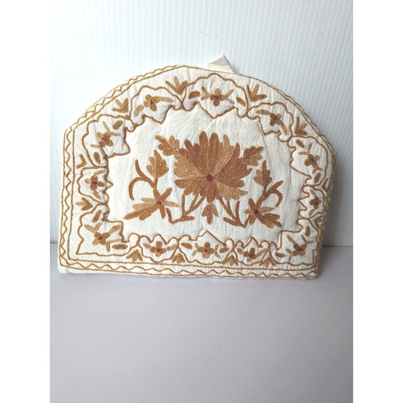 Vintage Heavily Embroidered Tea Pot Cozy  Golf Floral Thickly Padded  Hand Made - Picture 1 of 6